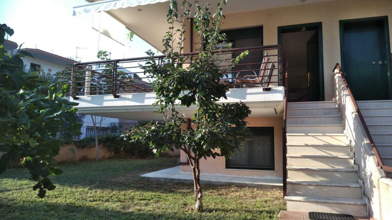 Garden Maisonnette 2-Bedrooms Sleeps 6 Adults 200M From Sandy Beach Аспровалта Екстериор снимка